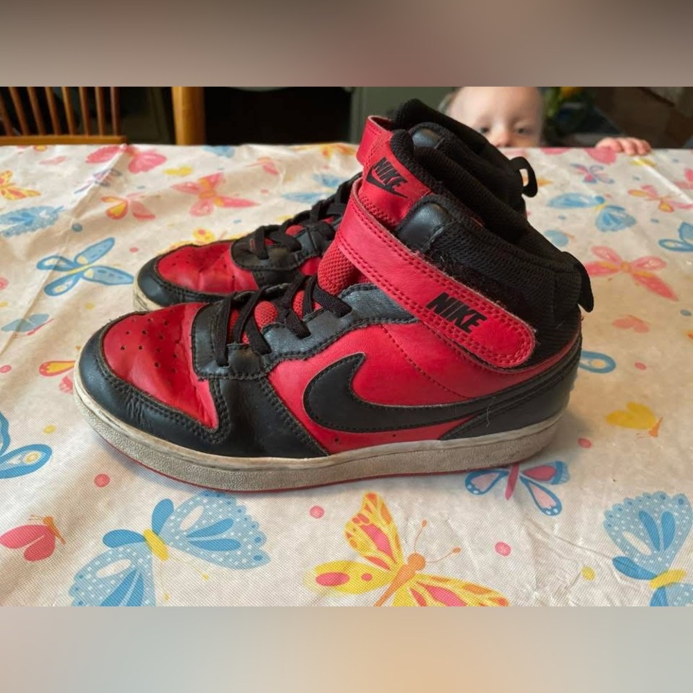 Nike Boys High Tops size 3